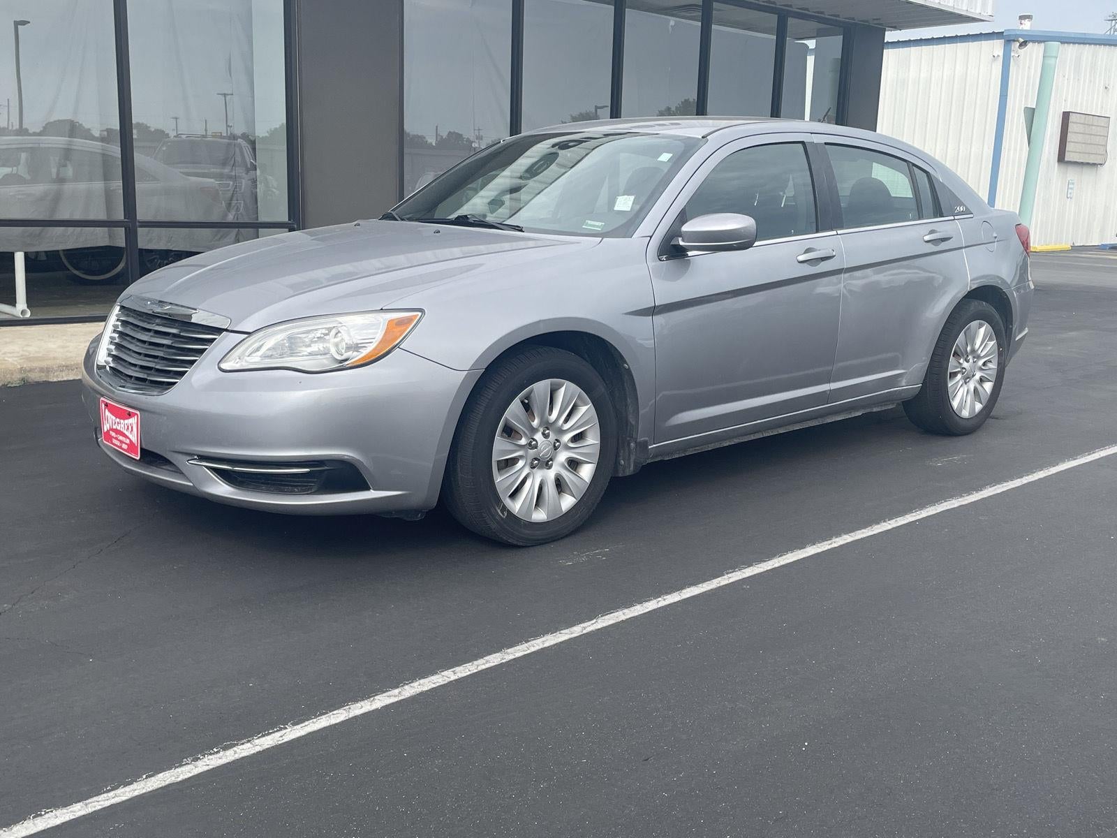 Used 2013 Chrysler 200 LX with VIN 1C3CCBAG0DN729480 for sale in Kirksville, MO