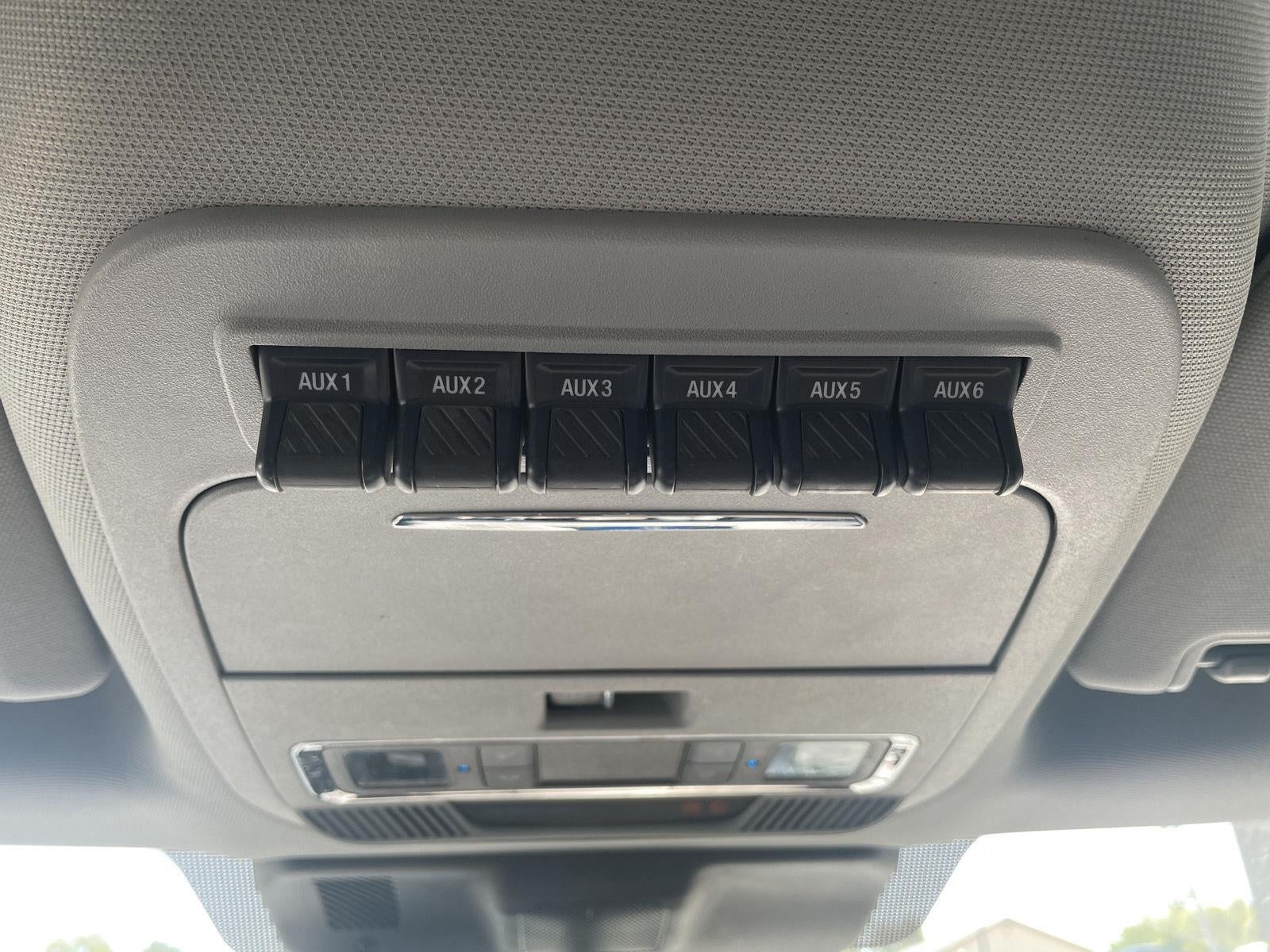 2023 Ford Super Duty F-450 Drw LARIAT