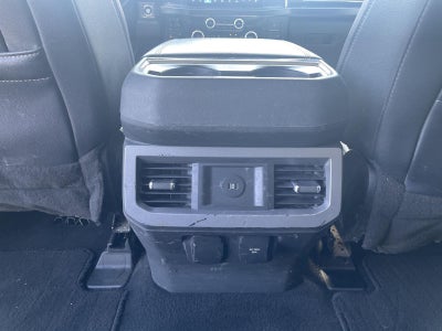 2023 Ford Super Duty F-450 Drw LARIAT
