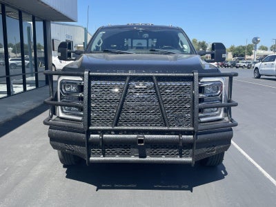 2023 Ford Super Duty F-450 Drw LARIAT