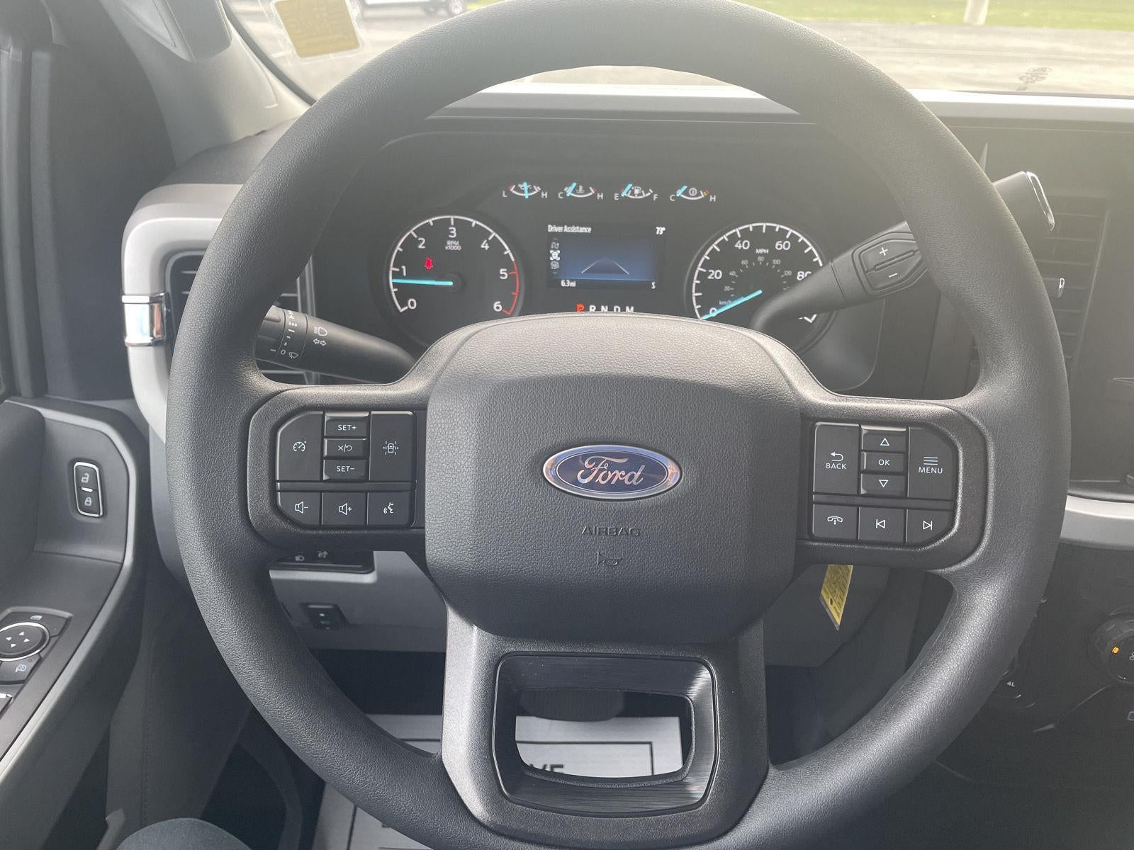 2026 Ford F-350 Super Duty XLT