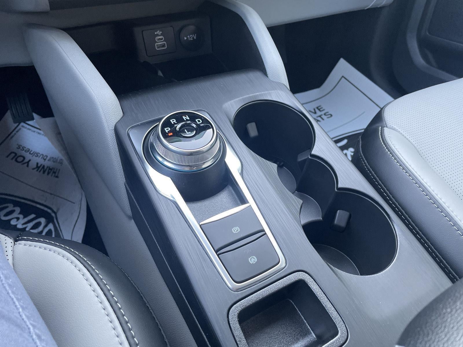 2026 Ford Escape Platinum