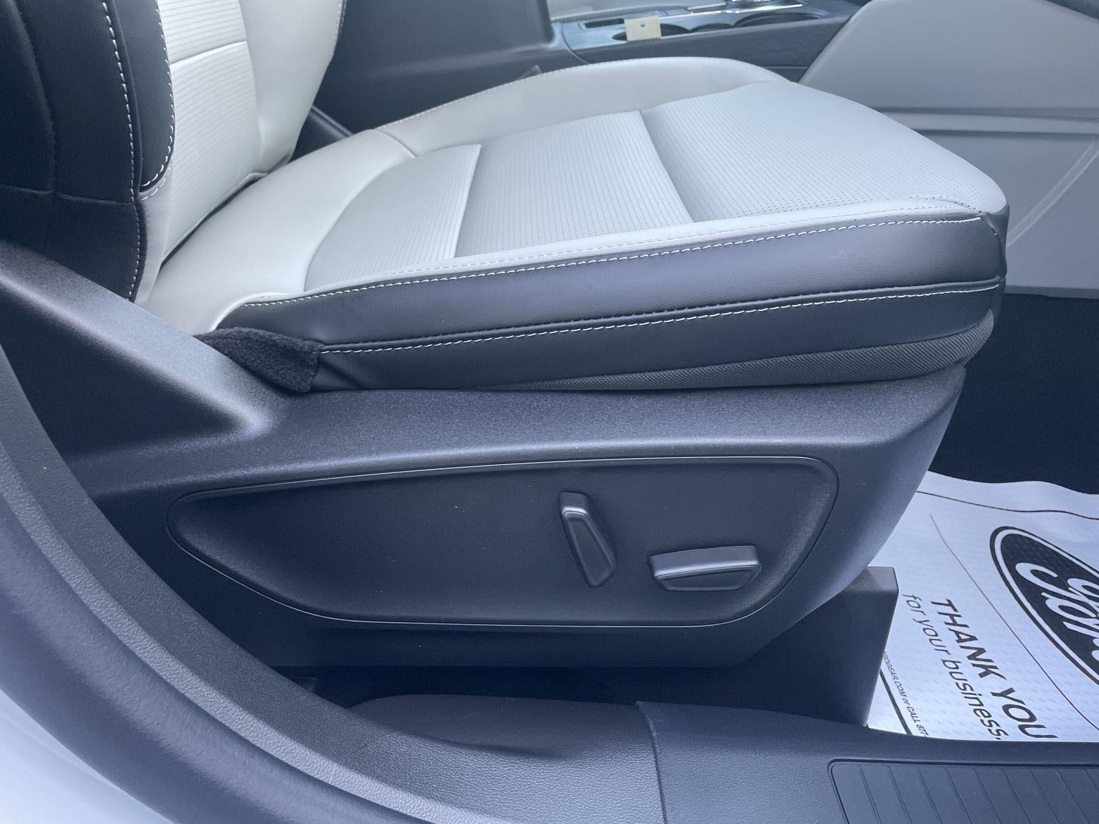 2026 Ford Escape Platinum