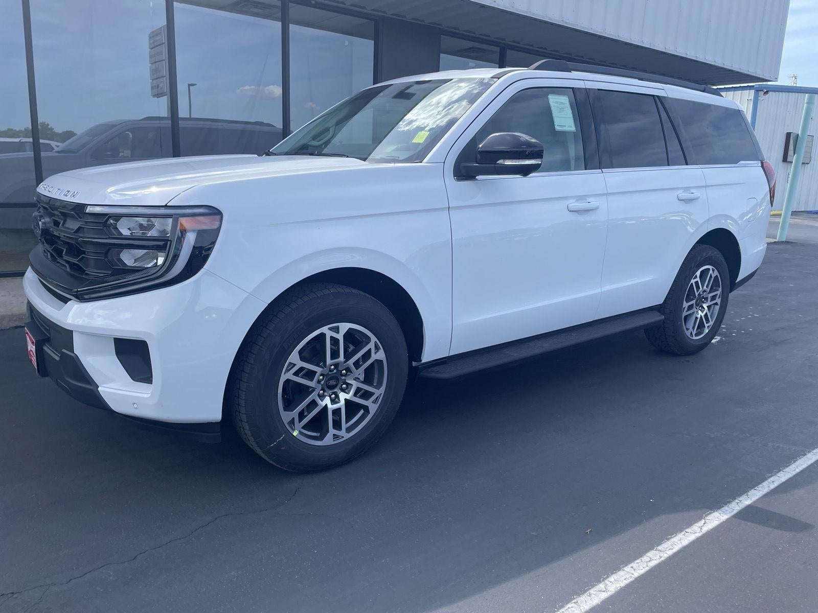 2026 Ford Expedition Active