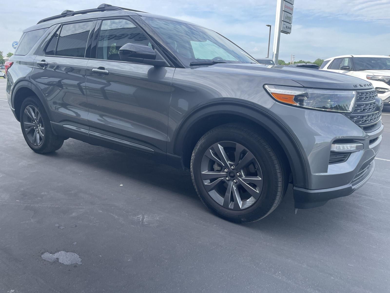 2023 Ford Explorer XLT