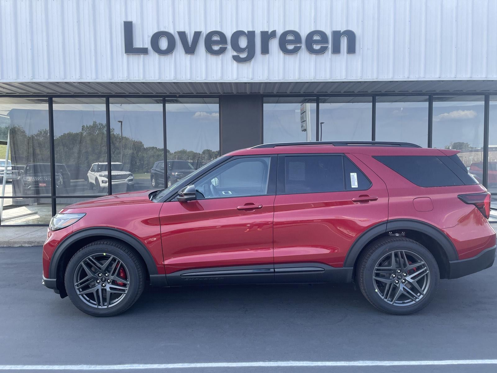 2025 Ford Explorer ST