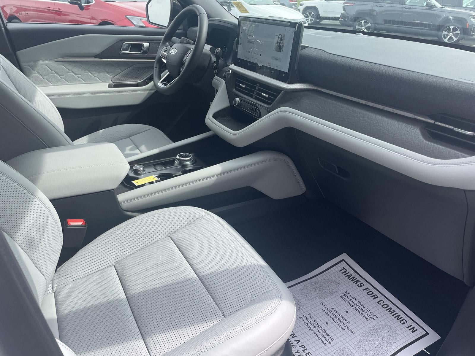 2027 Ford Explorer Platinum