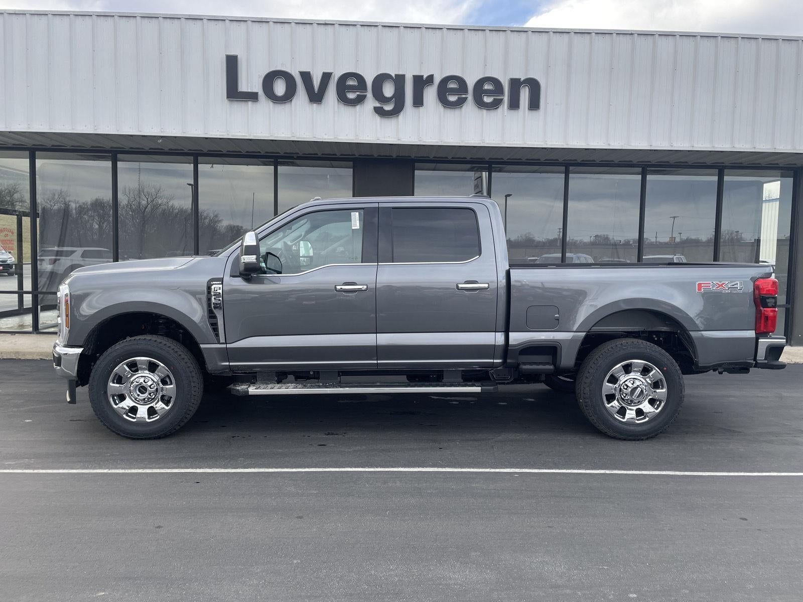 2026 Ford Super Duty F-250 SRW LARIAT