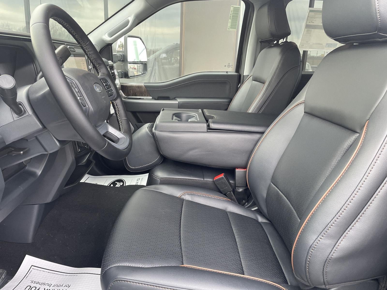 2026 Ford Super Duty F-250 SRW LARIAT