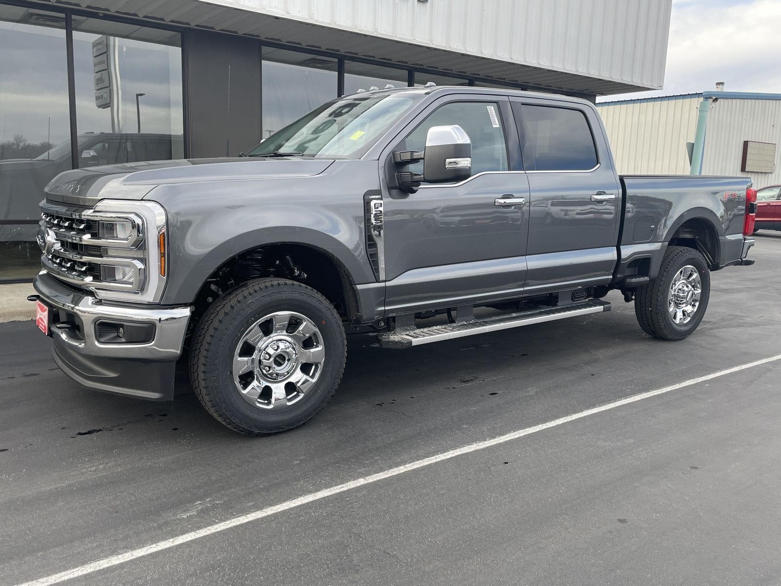 2026 Ford Super Duty F-250 SRW LARIAT