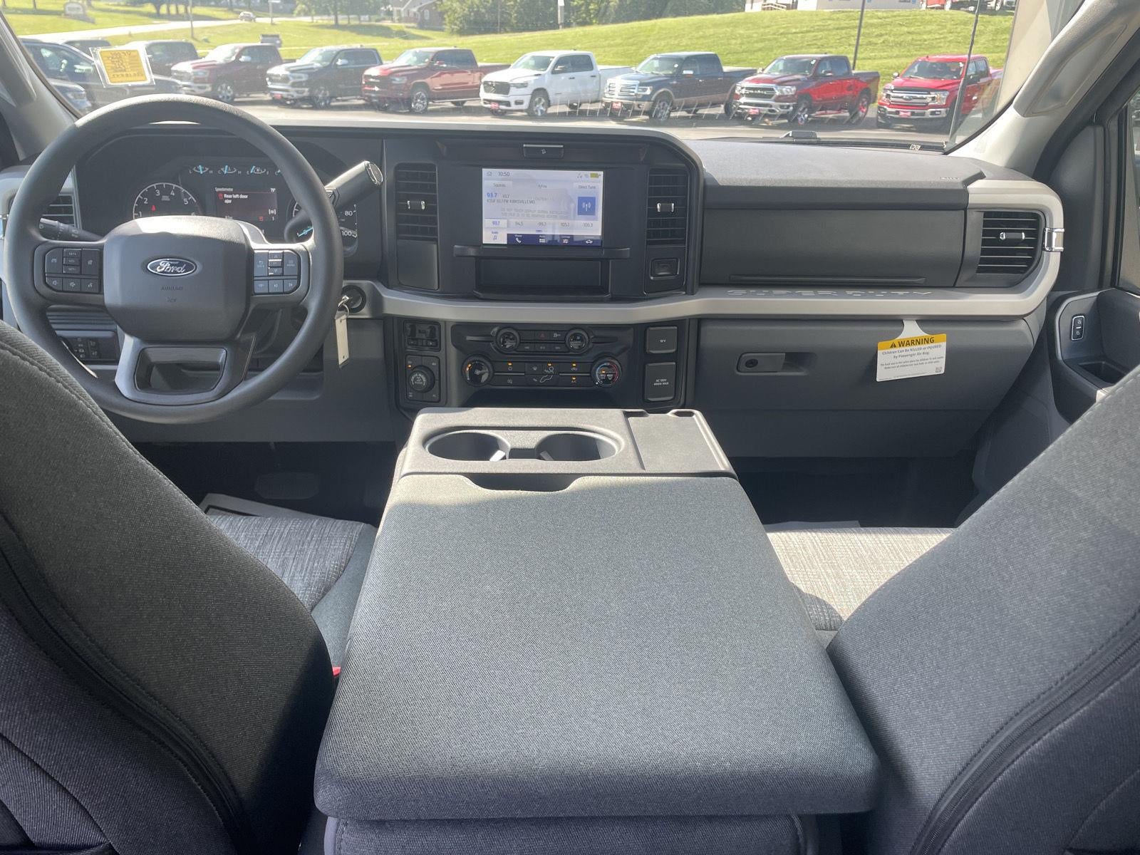 2027 Ford Super Duty F-250 XLT