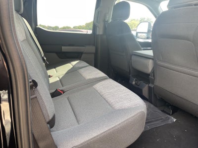 2027 Ford Super Duty F-250 XLT