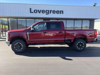 2027 Ford Super Duty F-350 XLT