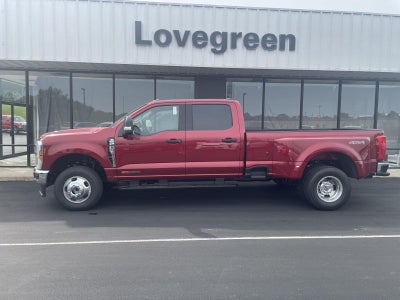 2027 Ford Super Duty F-350 DRW XLT