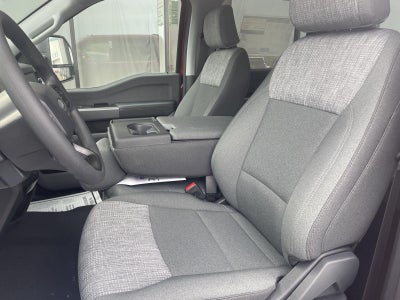 2027 Ford Super Duty F-350 DRW XLT