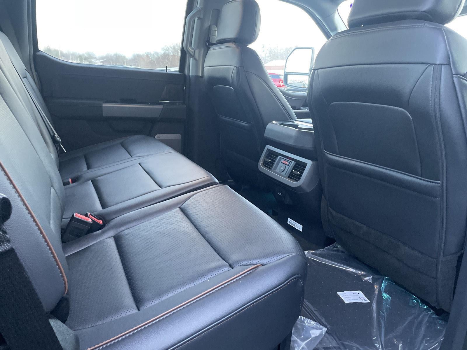 2026 Ford F-350 Super Duty Lariat