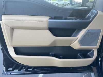 2026 Ford Super Duty F-350 DRW LARIAT