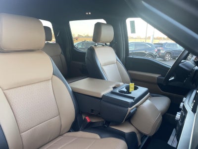 2026 Ford Super Duty F-350 DRW LARIAT