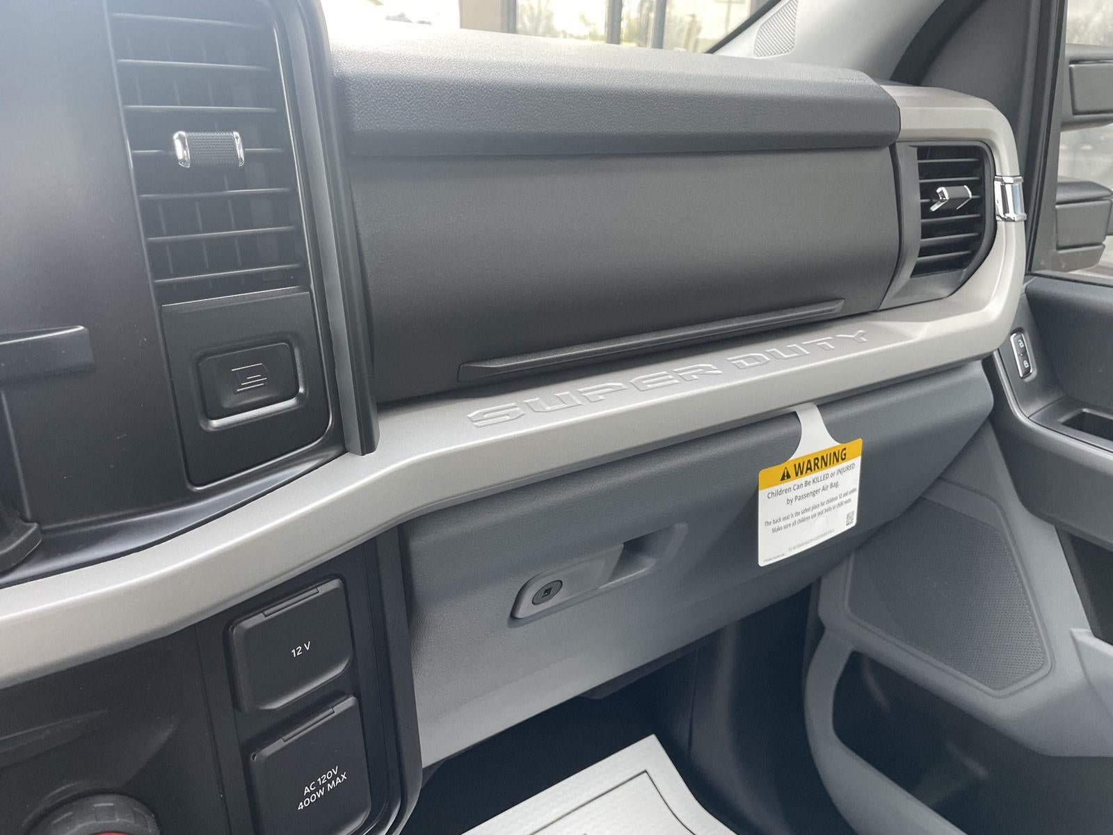 2026 Ford Super Duty F-350 XLT