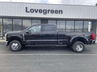 2026 Ford Super Duty F-350 XLT