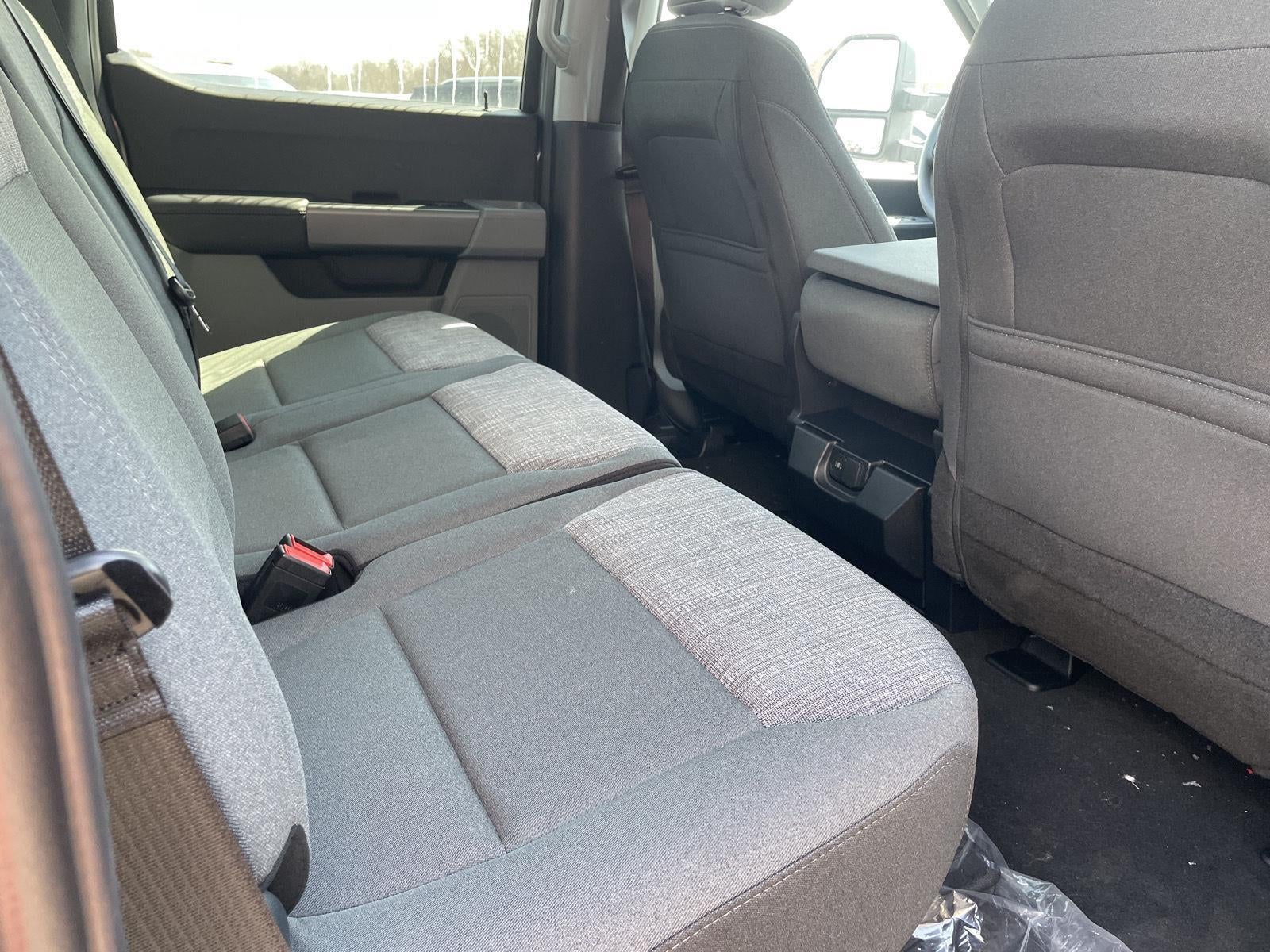 2026 Ford Super Duty F-450 DRW XLT