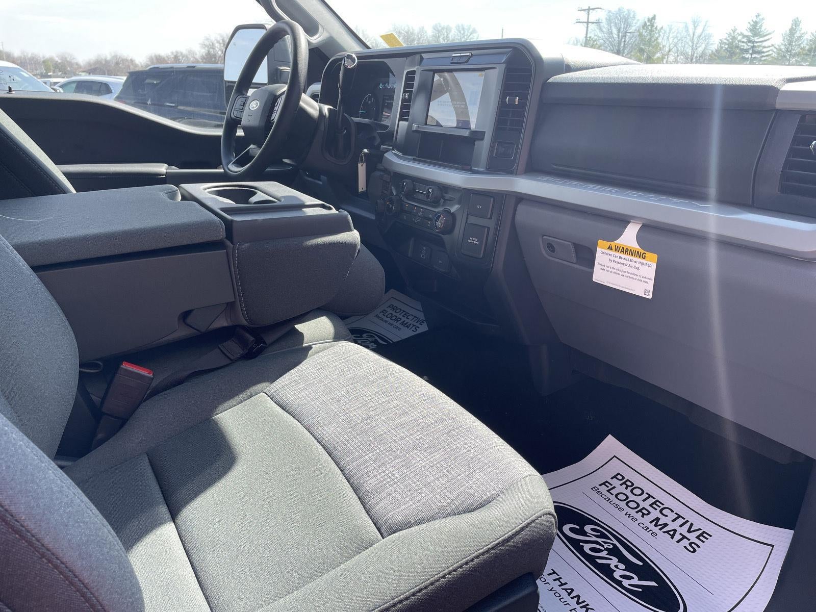 2026 Ford Super Duty F-450 DRW XLT