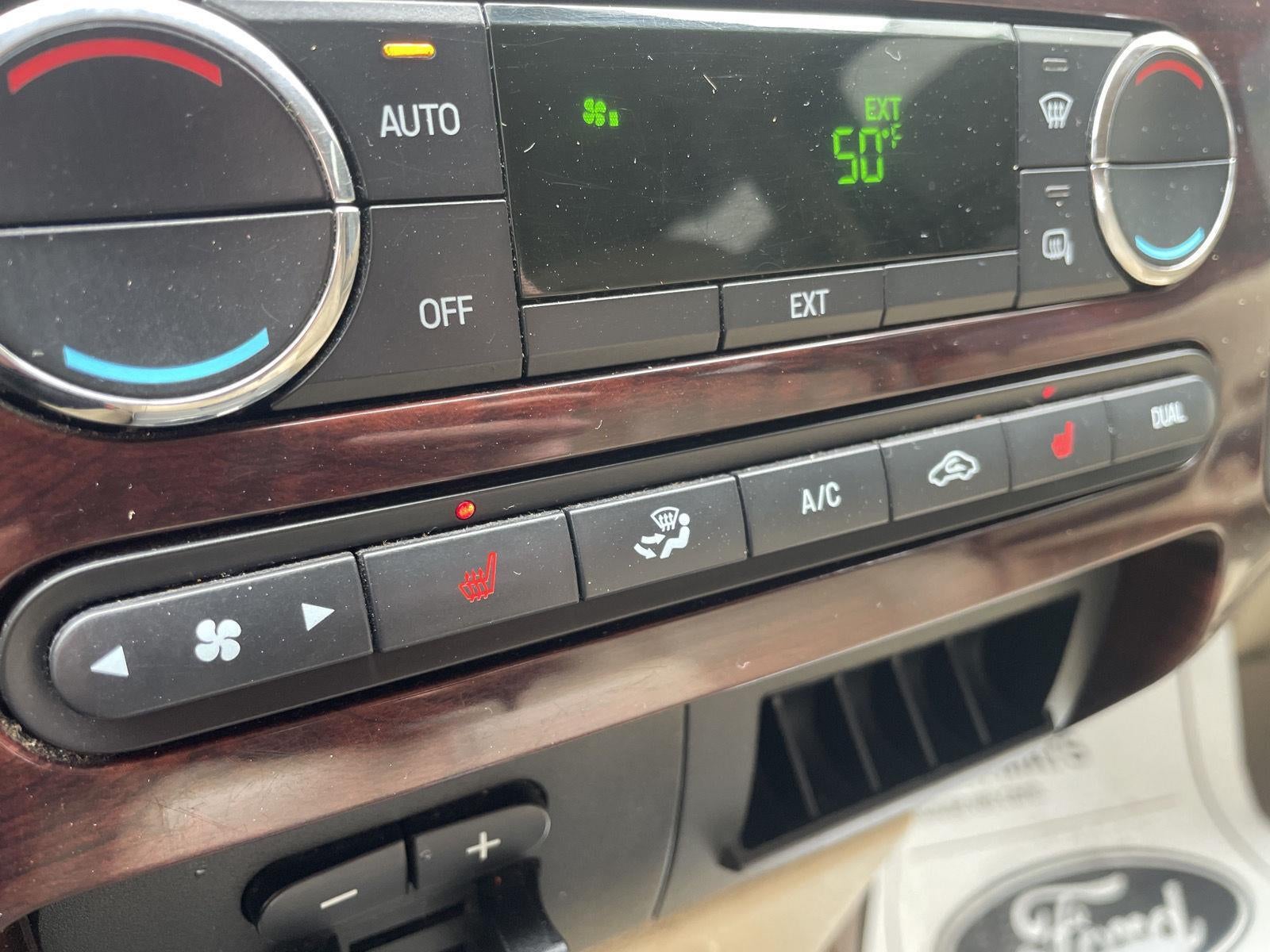 2010 Ford Super Duty F-250 SRW Lariat