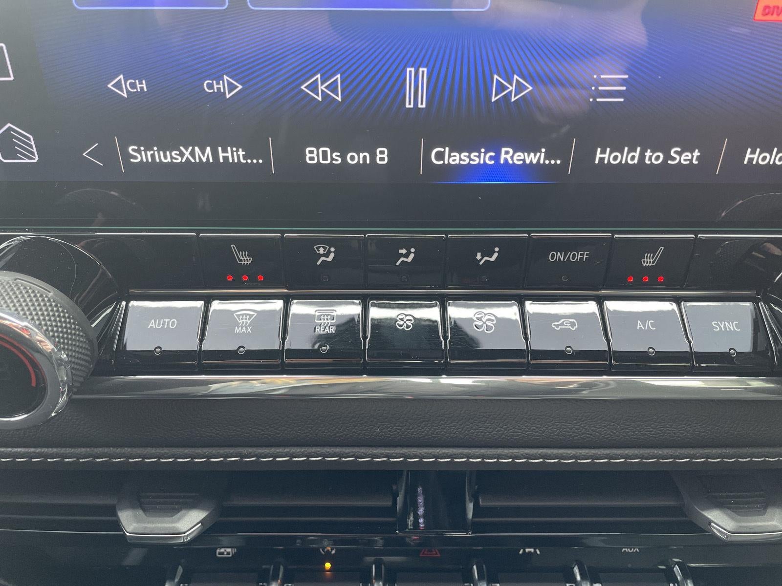 2024 Chevrolet Colorado 4WD LT