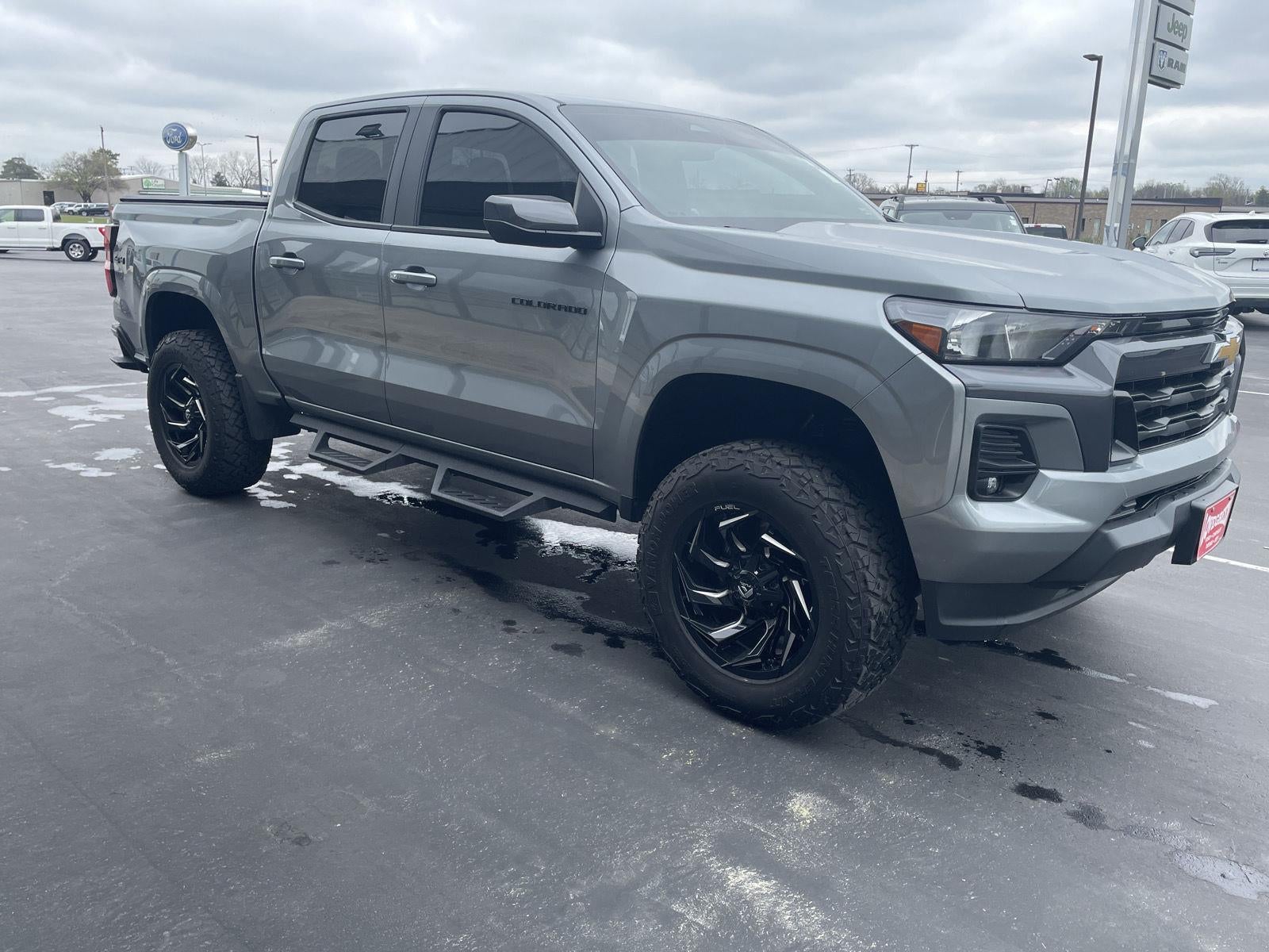 2024 Chevrolet Colorado 4WD LT