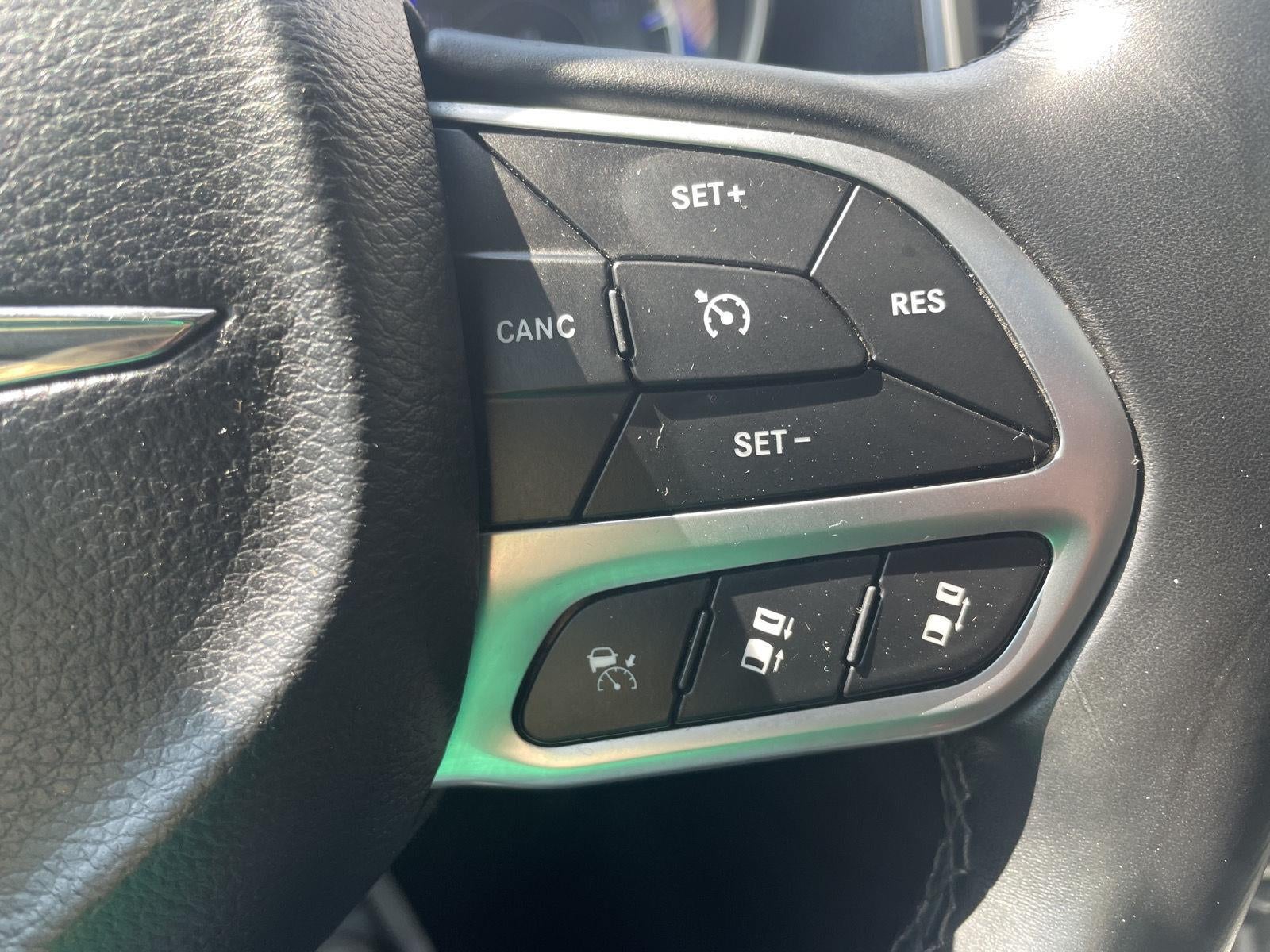 2018 Chrysler 300 Limited