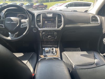 2018 Chrysler 300 Limited
