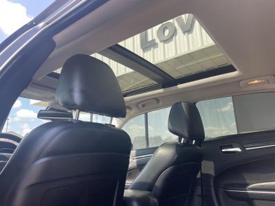 2018 Chrysler 300 Limited