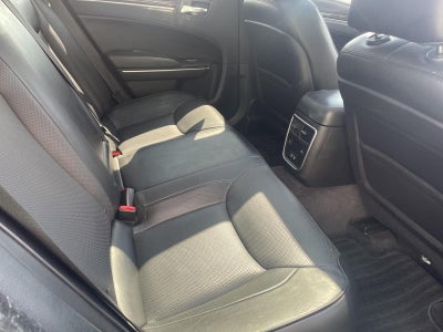 2018 Chrysler 300 Limited