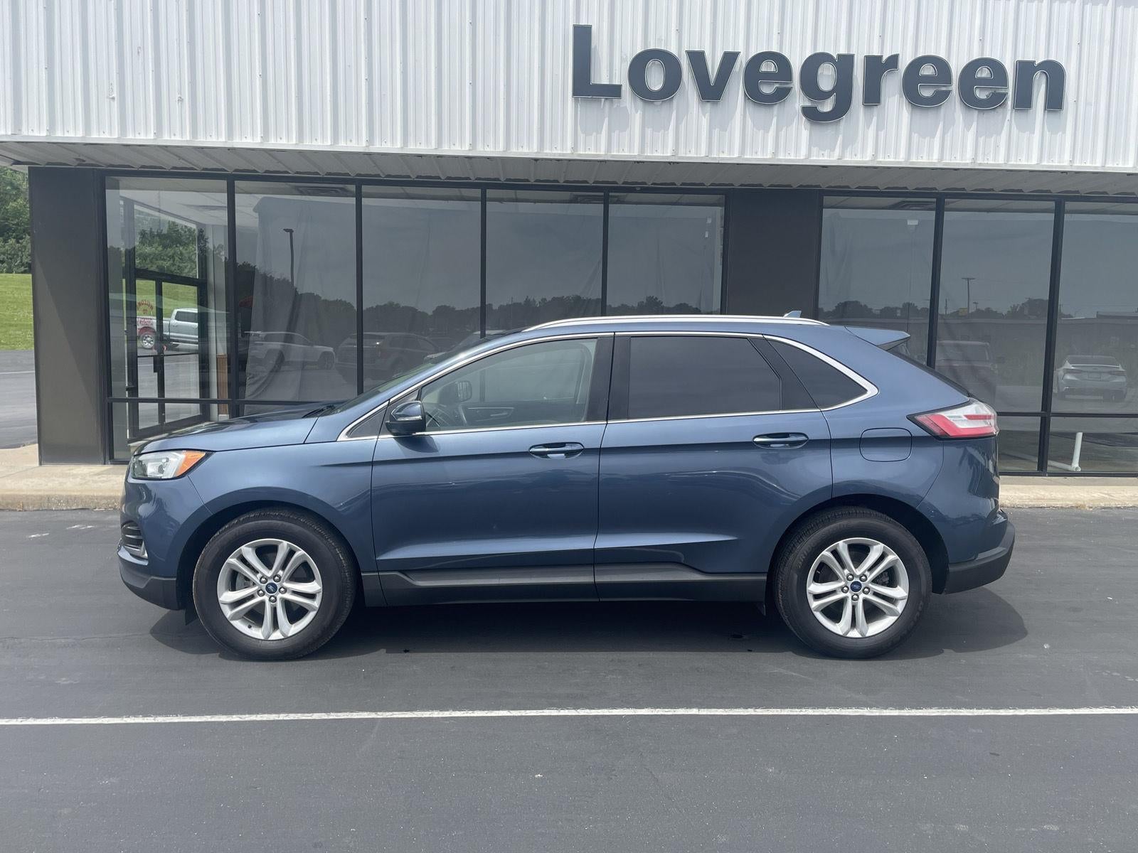 2019 Ford Edge SEL's photo