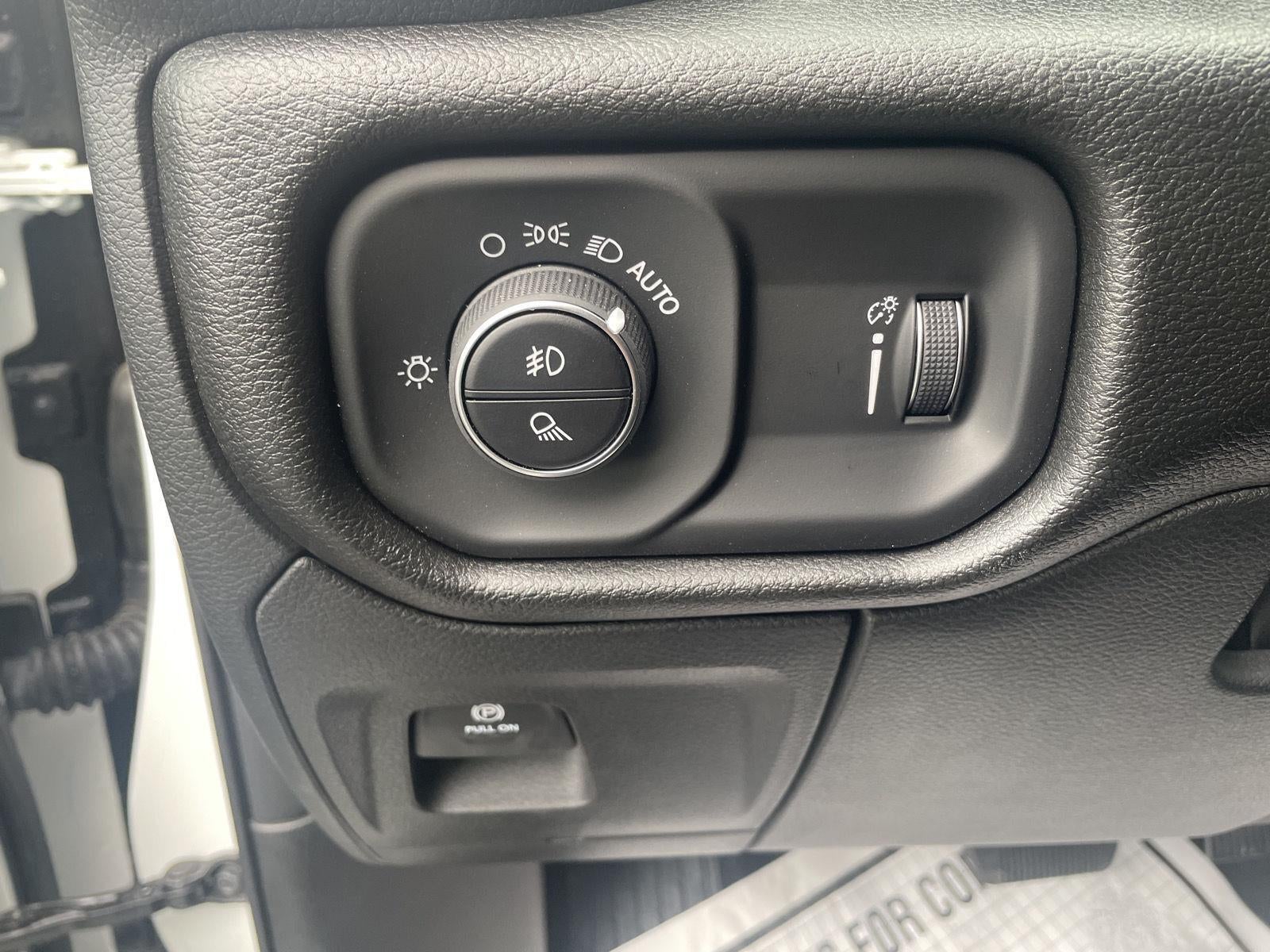 2026 RAM 1500 Express