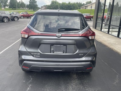 2022 Nissan Kicks SV