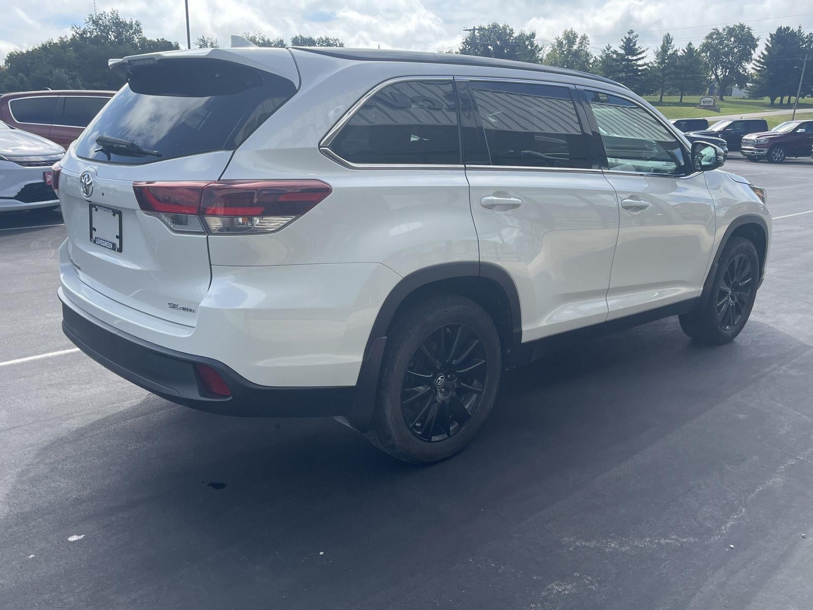 2019 Toyota Highlander SE