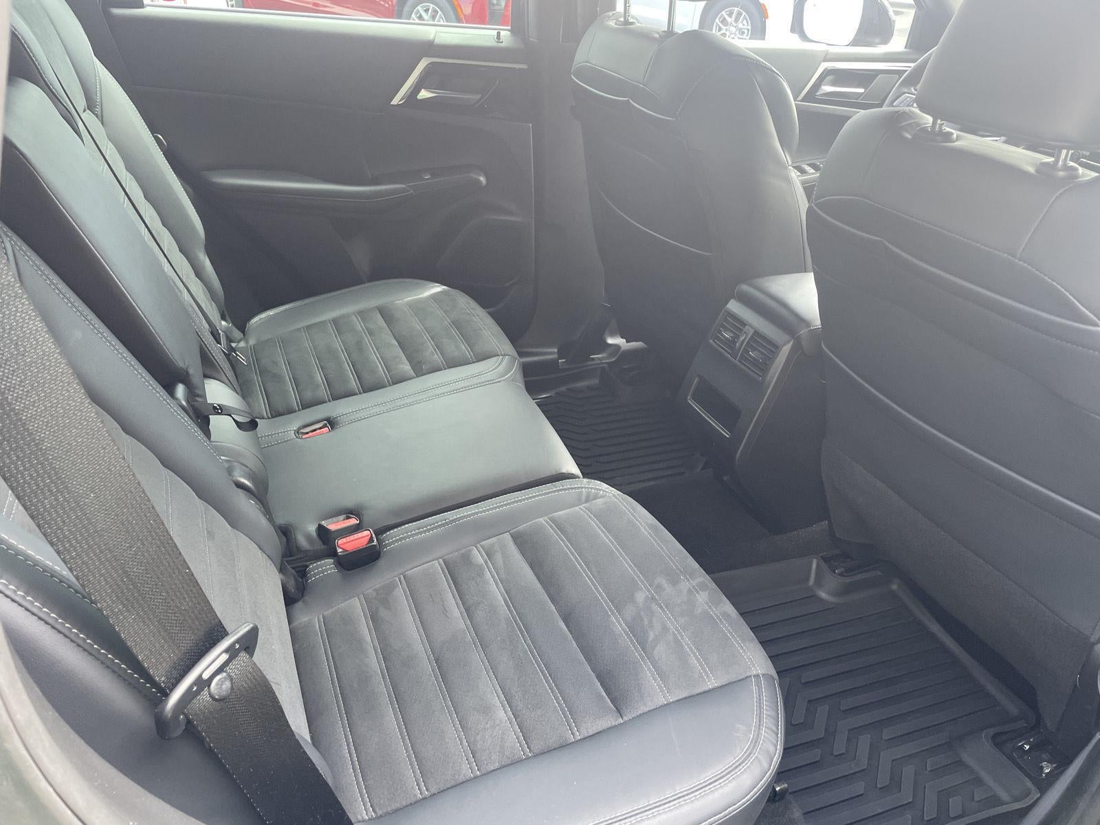 2023 Mitsubishi Outlander SE